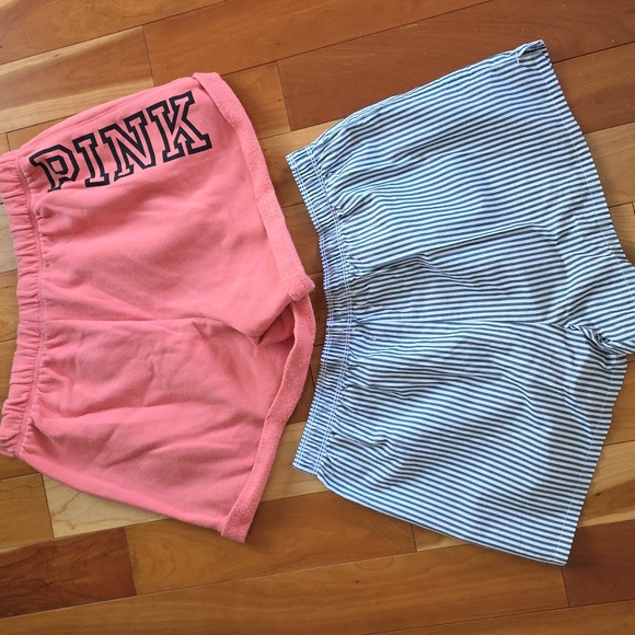 VS PINK Sleep Shorts Med - Picture 6 of 10